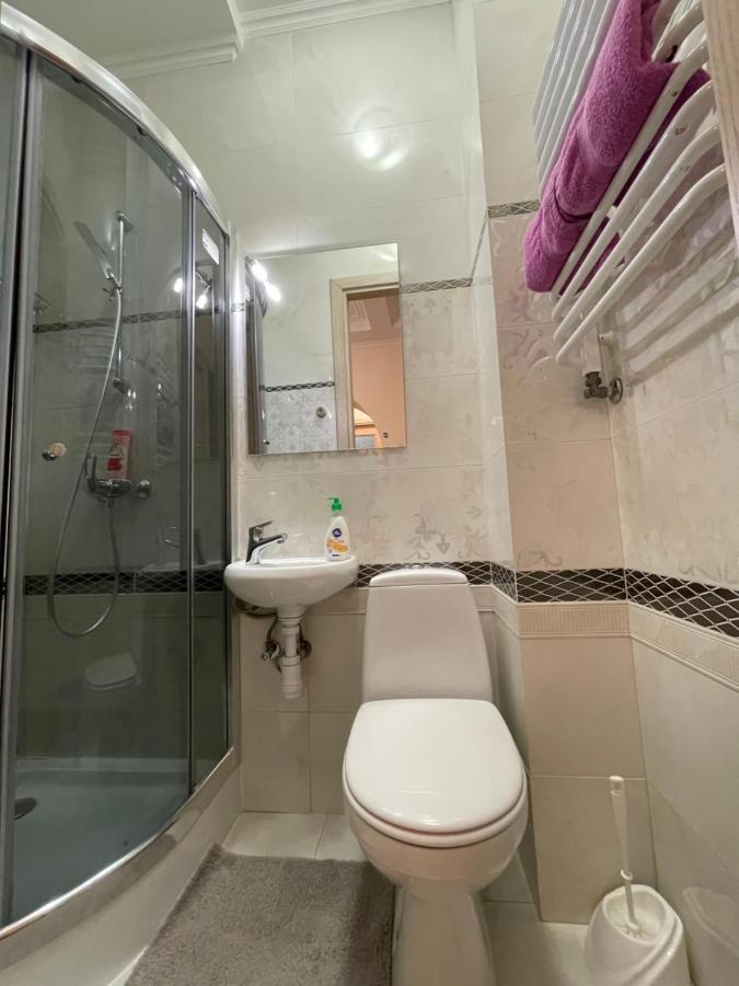 3 Rooms Apartments In The City Centr Lviv Kültér fotó