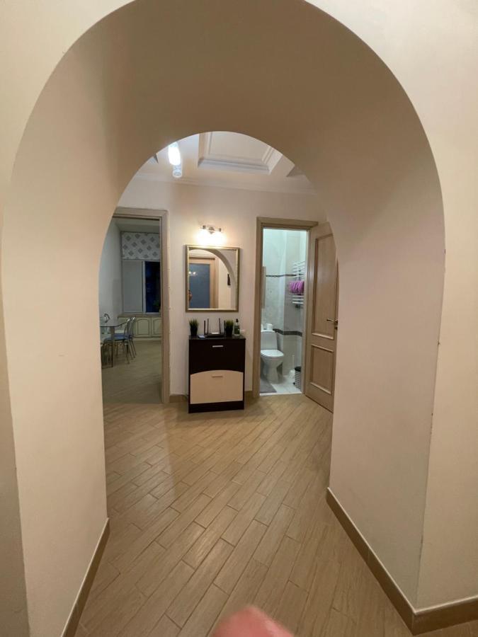 3 Rooms Apartments In The City Centr Lviv Kültér fotó