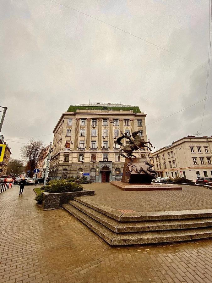 3 Rooms Apartments In The City Centr Lviv Kültér fotó